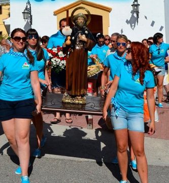Romeria de fornes de santiago , las romeras llevan a santiago