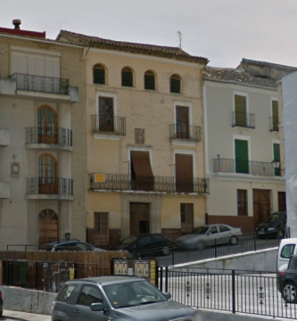 Fachada de la Calle Salmerones 3 de Alhama de Granada donde se encuentra el museo de Juan Miguel Larios